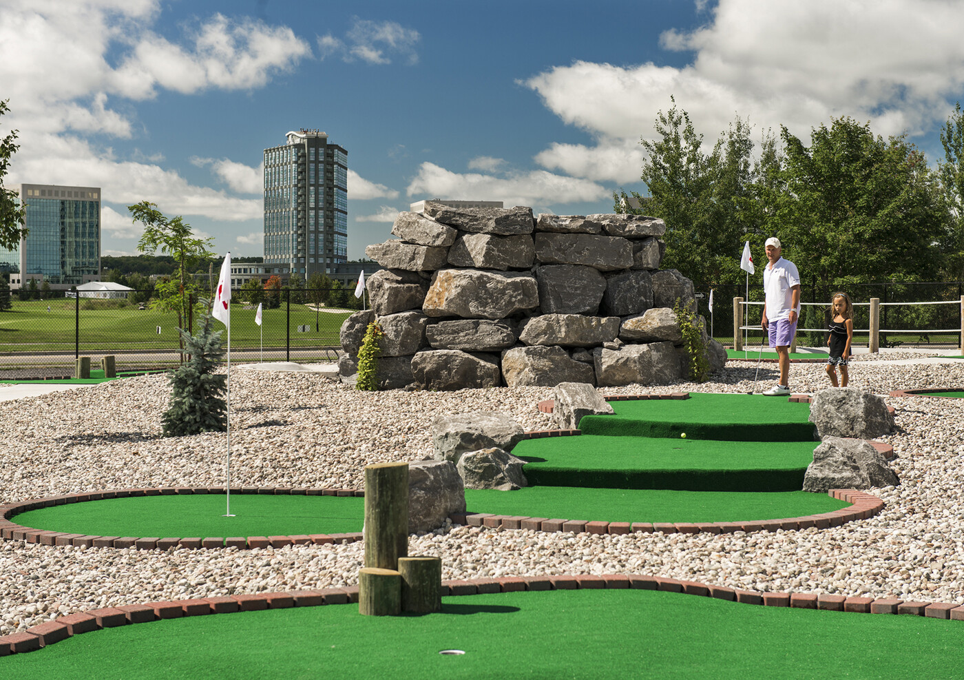 Blackbird Falls Putting Course photo 4